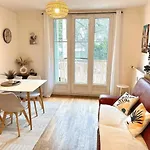Le Logis De L'arquebuse Gare, Centre Et Cite Gastronomique * Dijon